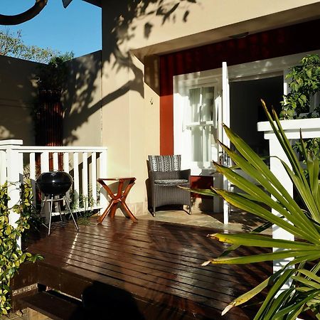 African Breeze Guesthouse Knysna Bagian luar foto
