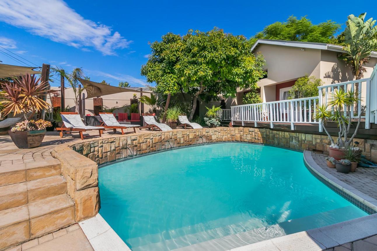 African Breeze Guesthouse Knysna Bagian luar foto