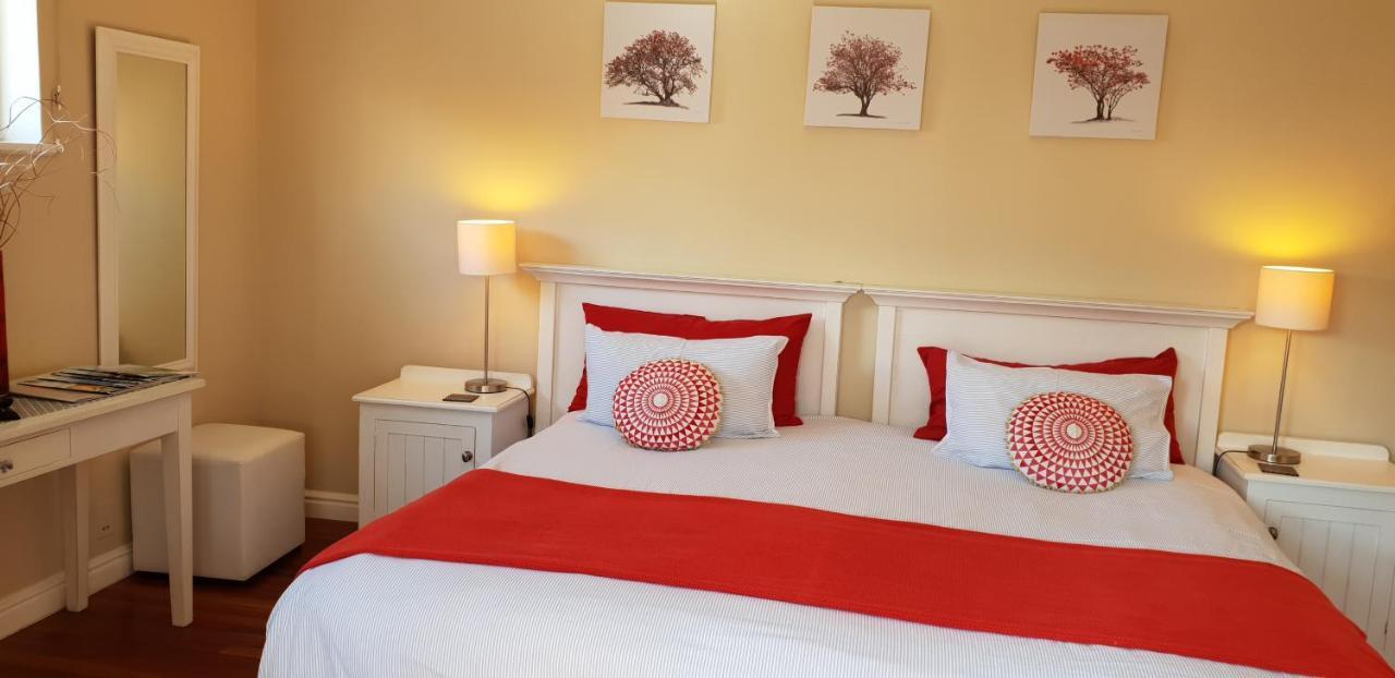 African Breeze Guesthouse Knysna Bagian luar foto